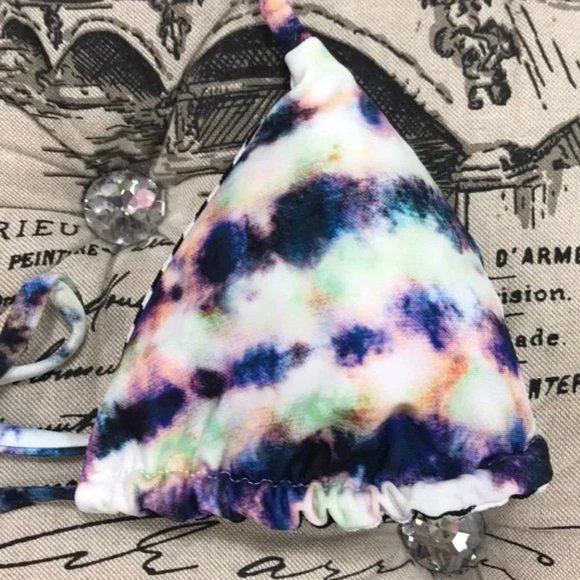 SPLENDID Going Coastal Reversible Triangle Bra - Picture 5 of 9